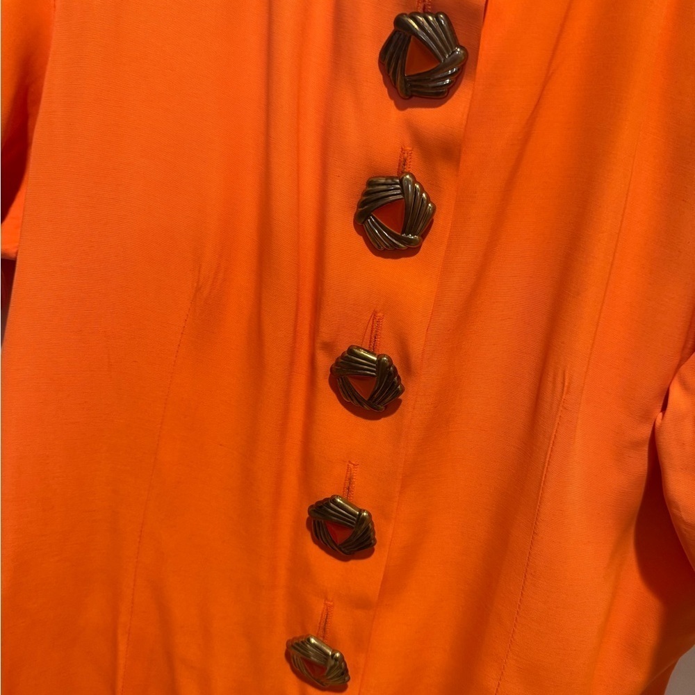 Vintage Orange Pencil Dress large brass colored buttons, shoulder pads sz 4 fit - Picture 5 of 8